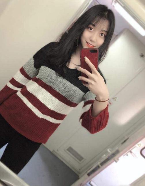 而像王佳筝这样,只要不是妆浓得与美不搭,就是很