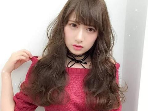 试试时髦减龄的弯弯烫|发型|大弯|烫发_新浪新闻