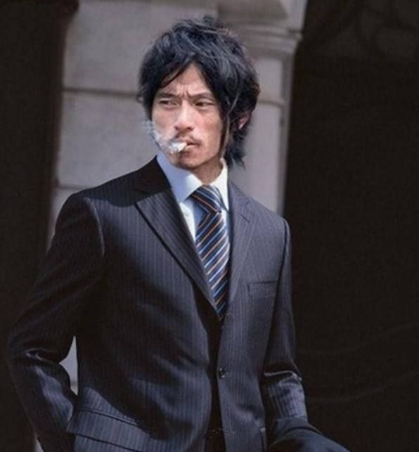 犀利哥凭一张图片走红网络,借机找到亲人,为何多年后又成流浪汉