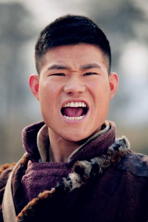 还记得小兵张嘎吗?如今都三十多了已结婚生子,老婆漂亮是圈外人