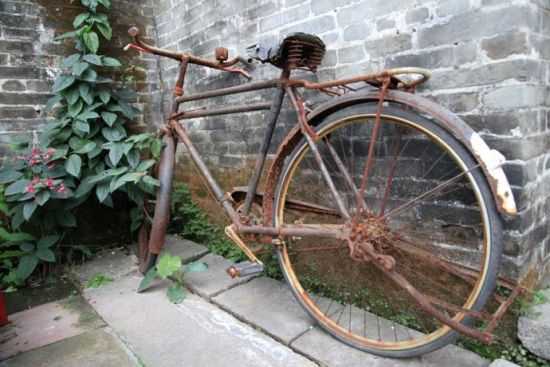 董广柱和他的东德造自行车