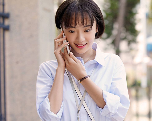 学历最高的是孙铱,她也是北电毕业的,但不和刚说的那几位一样是本科生