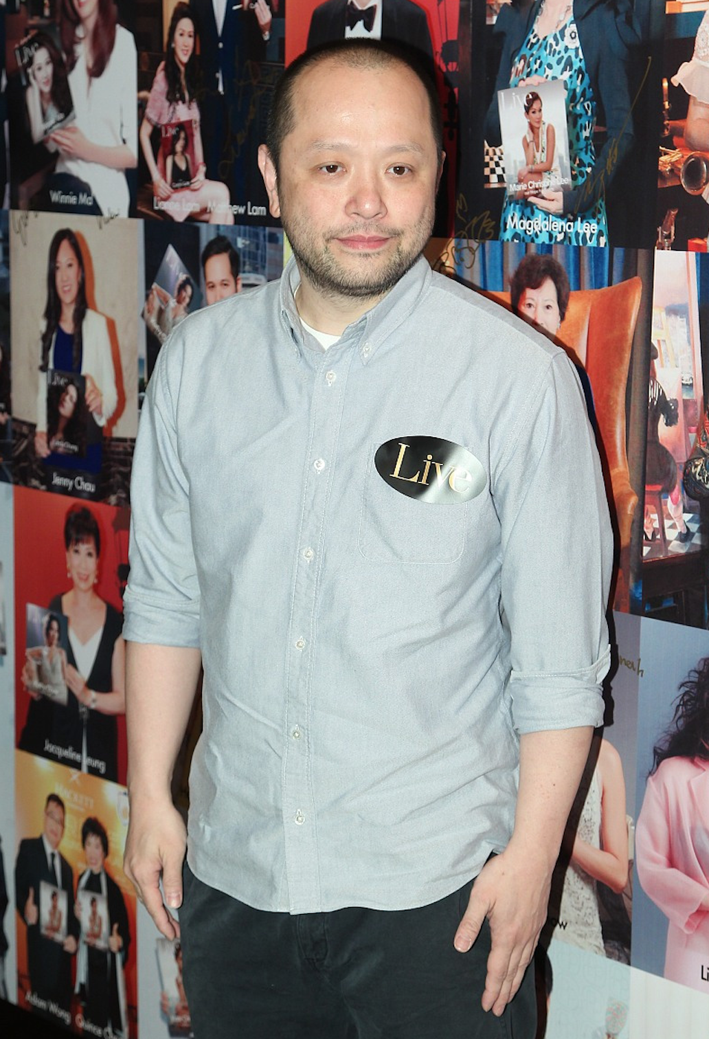 除了甘比的商场外,沈嘉伟这个月内在其他商场中逆市陆续开了好几家