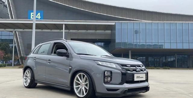 长沙车展广汽三菱展台热闹非凡,新劲炫改装车最抢风头