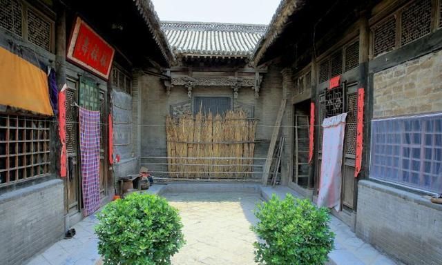 山西农村一座200年的晋商大院豪华大气老地主真有钱