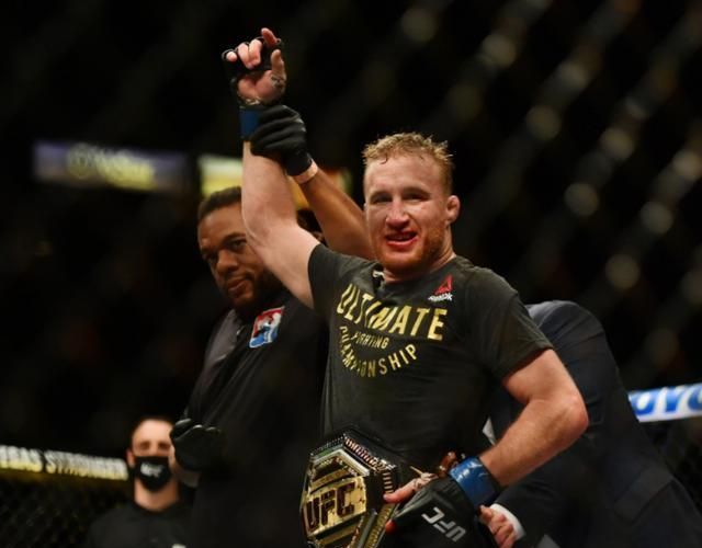 ufc小鹰经纪人落井下石夜魔惨败后第一时间送上祝福