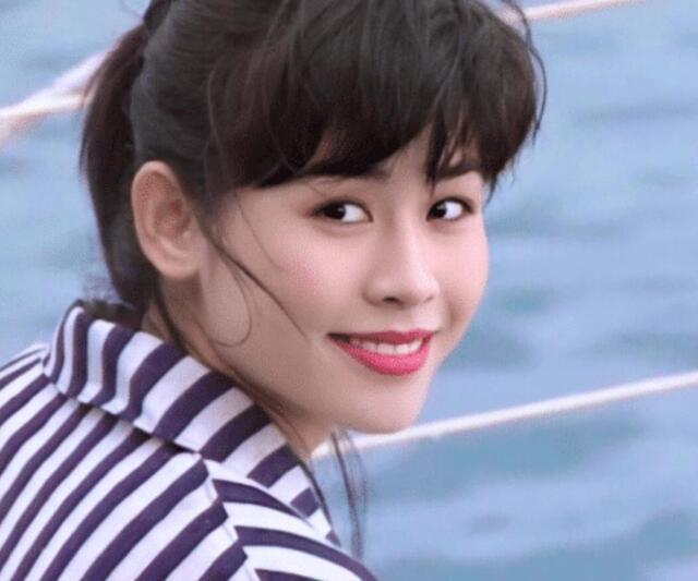 谁说宣萱是靠气质出道看到她23岁时的旧照才知道啥叫惊艳时光