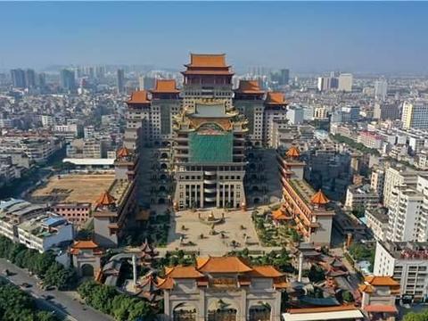 云天宫耗资30亿至今未完工,打破多项世界纪录,建造者无人知晓|云天|云天宫|木雕_新浪新闻