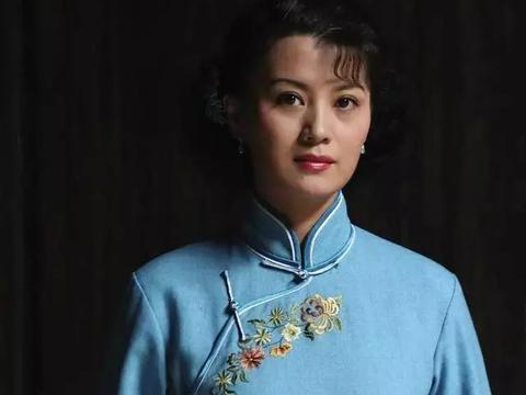 62岁李幼斌朴素似老头,为娶三婚史兰芽,抛弃结婚24年发妻?