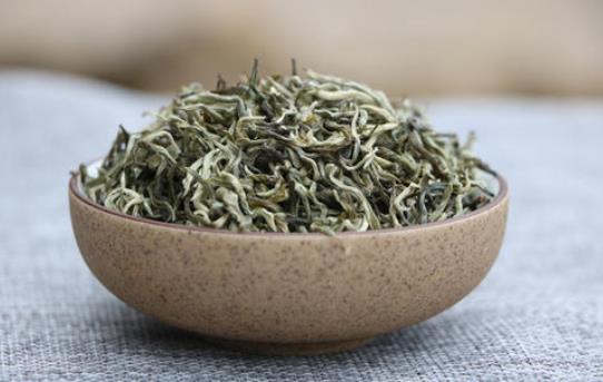 会长白毛的茶你喝过吗凌云白毫滋味浓厚茶香醉人