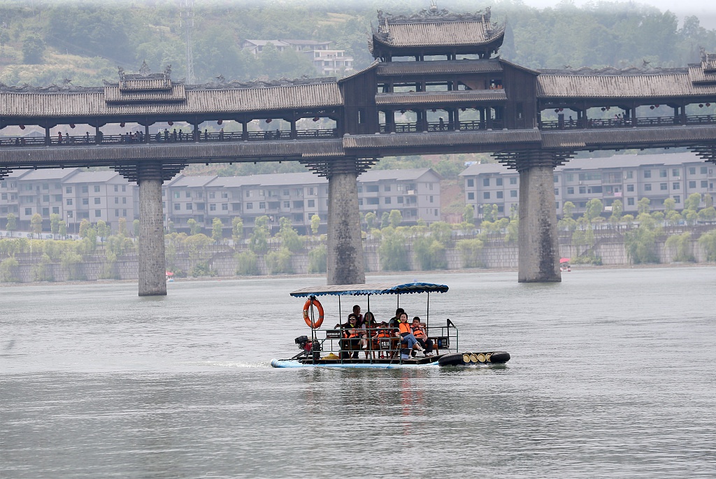 廊桥梦境重庆濯水古镇沧浪桥
