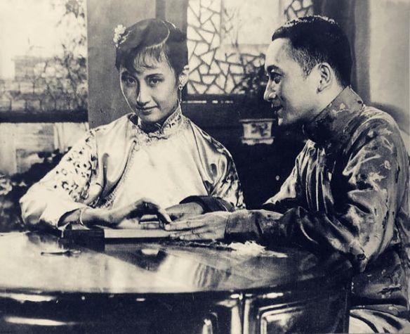 1959年,黄宗英又和赵丹,王蓓等合作,出演了电影《聂耳》.