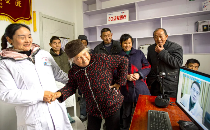 5G建设按下快进键 媒体：需防一哄而上盲目“铺摊子”