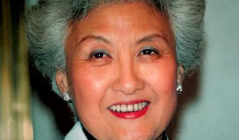 圖說：黃宗英去世