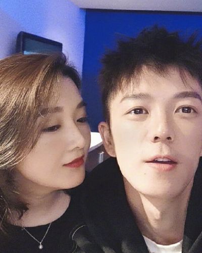 王栎鑫离婚早有征兆,男方多次表白刘惜君,还让老婆找男友