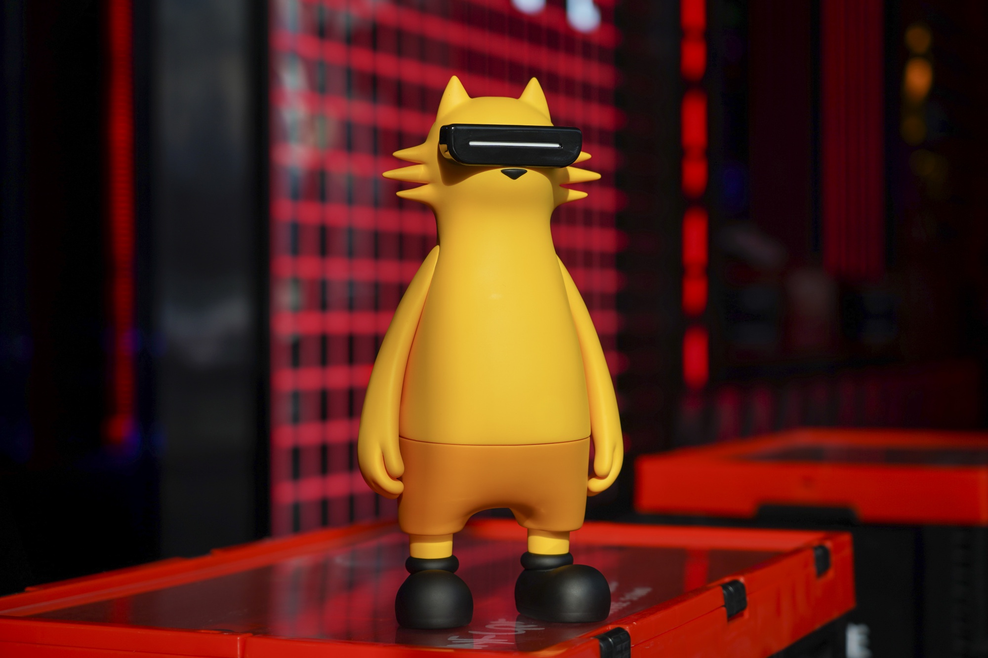 realme发布潮玩公仔"真奇喵"引领科技潮玩将潮流文