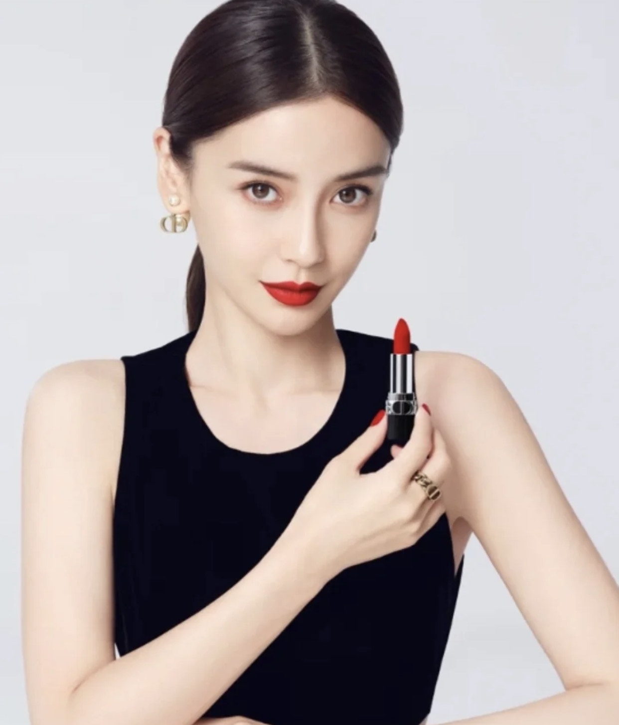 这些秋冬口红,适合日常素颜,让你整个人气场全开|迪奥|素颜|口红_新浪