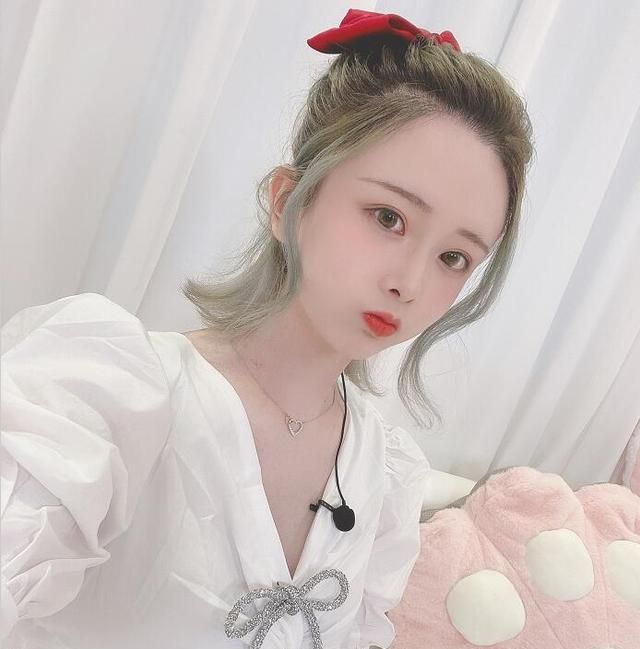 轩墨宝宝cos原神温迪不仅还原度爆表人设更是格外契合