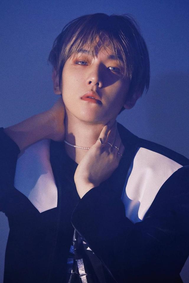 边伯贤韩国solo歌手销量第一!天才爱豆认证!啵啵虎真不错!