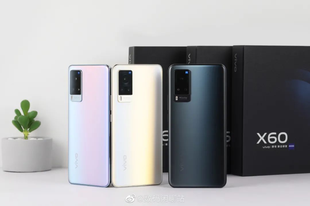 vivo x60 标准版海报曝光,蔡司认证三摄加持