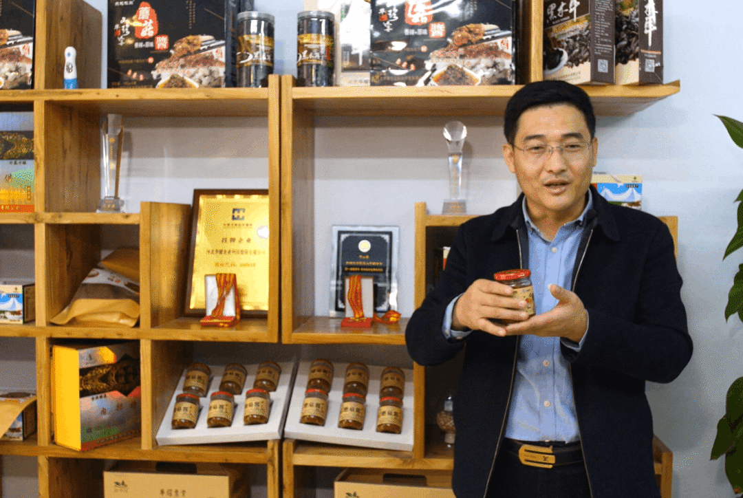 围炉夜话五个农场主的现代化农业扶贫路