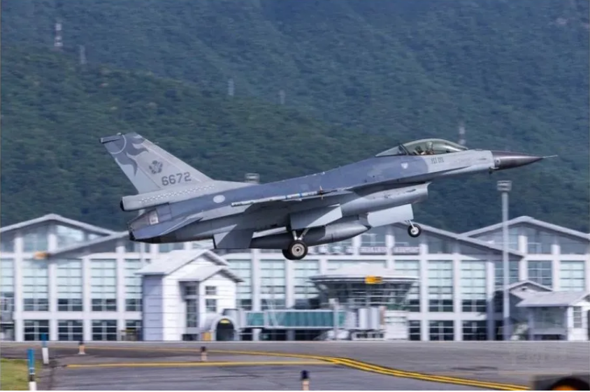 台F休闲区蓝鸢梦想 - Www.slyday.coM