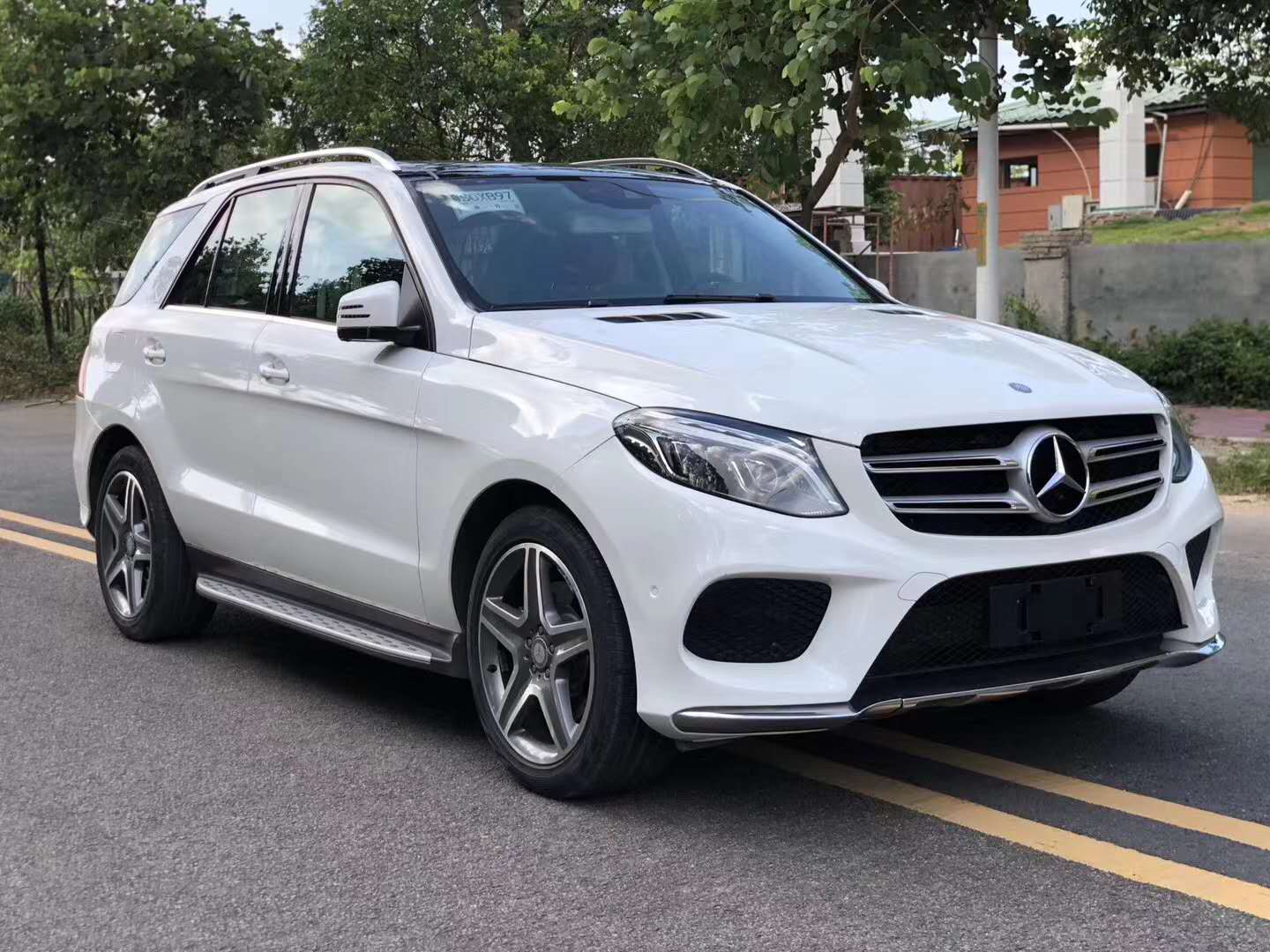 2019款奔驰gle400售价29万外观更尊贵气派内饰风格焕然一新