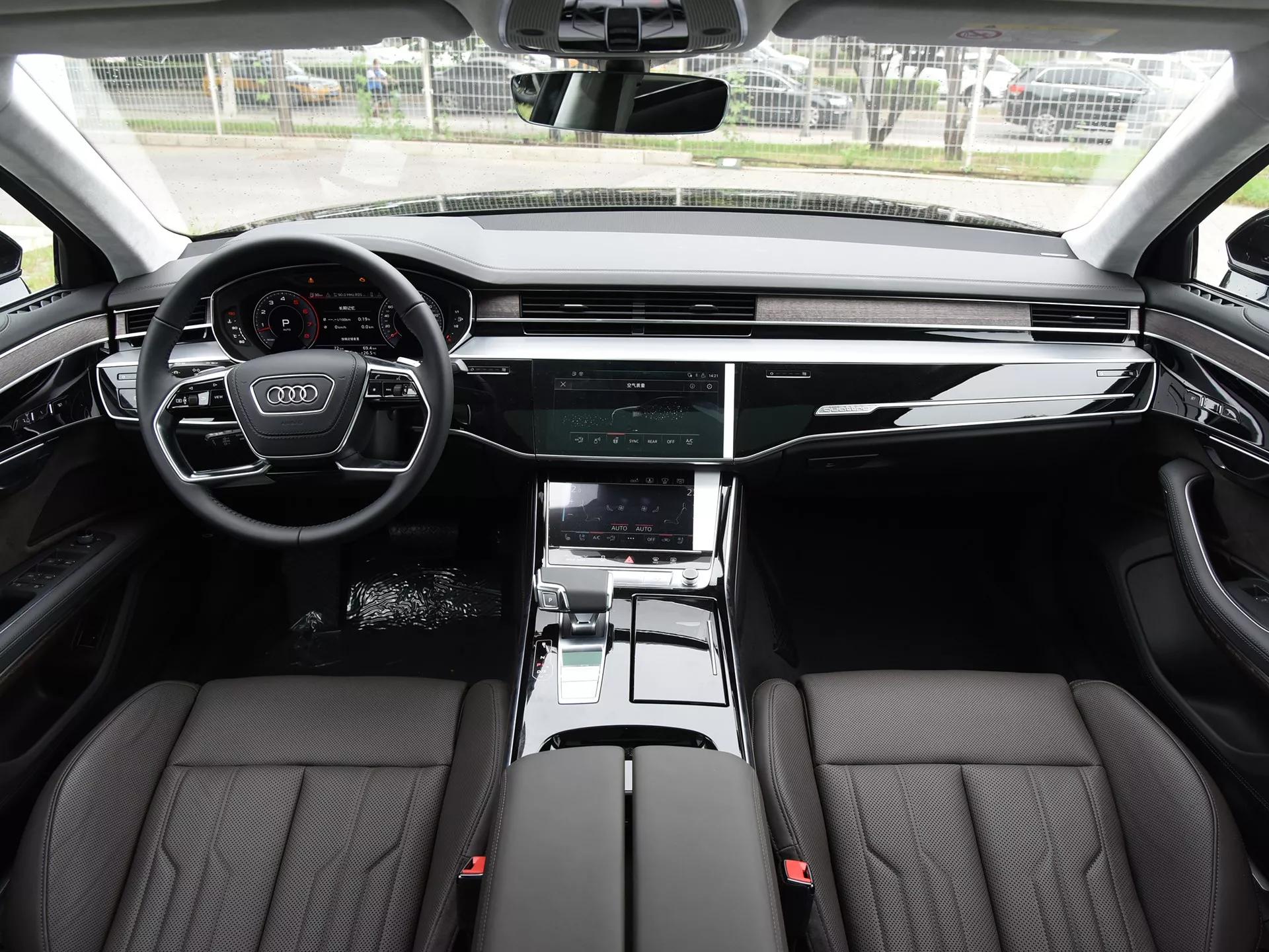 2021款奥迪a8正式到港!配商务套件,头等舱后排