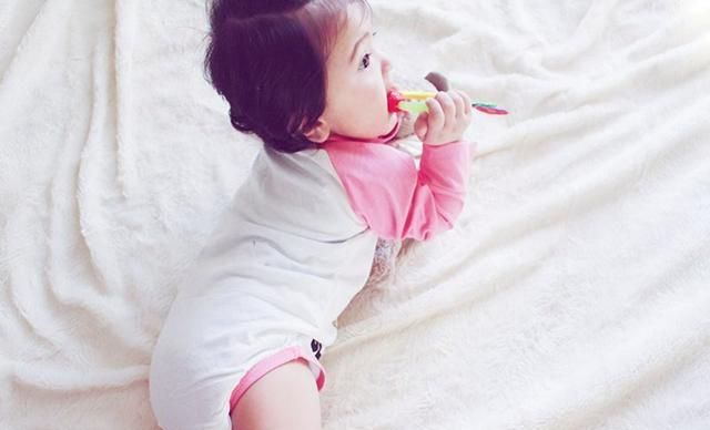 冬天宝宝屁股容易红,很可能是父母犯下的错,不要大意|屁股|宝宝|尿布