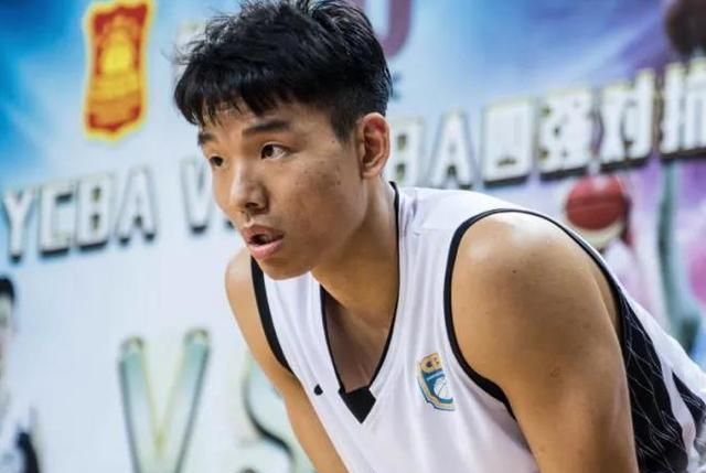 杜锋痛失爱徒,广东青年队球霸因伤赛季报销!