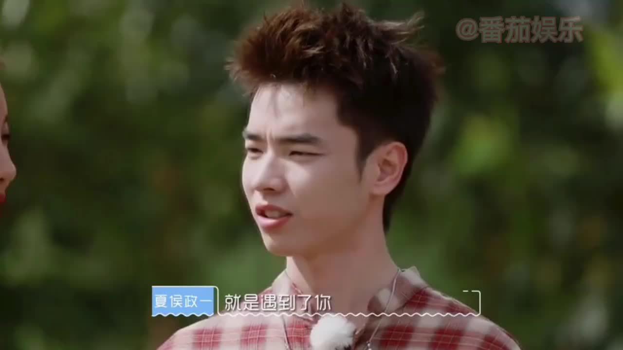 我们恋爱吧:小黑询问夏侯,和冷冷约会怎样?夏侯标准回答