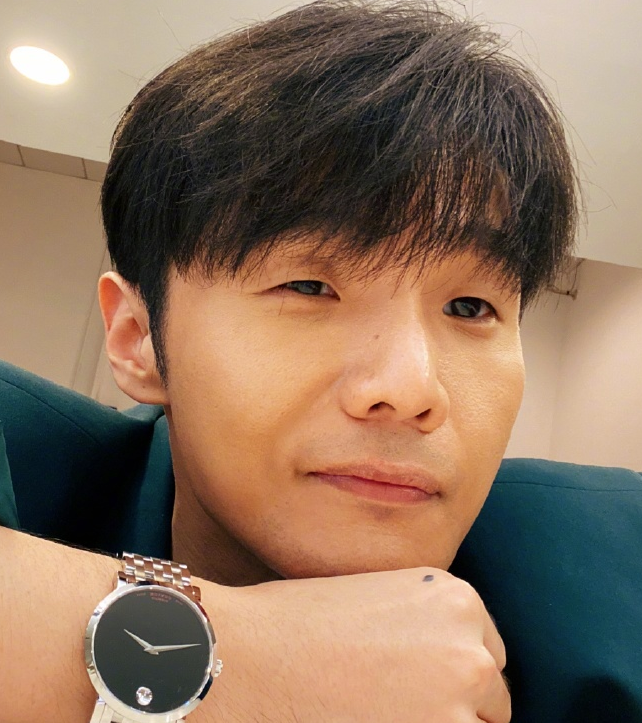 单眼皮也可以是帅哥李荣浩有特点邓伦有魅力刘昊然真没想到