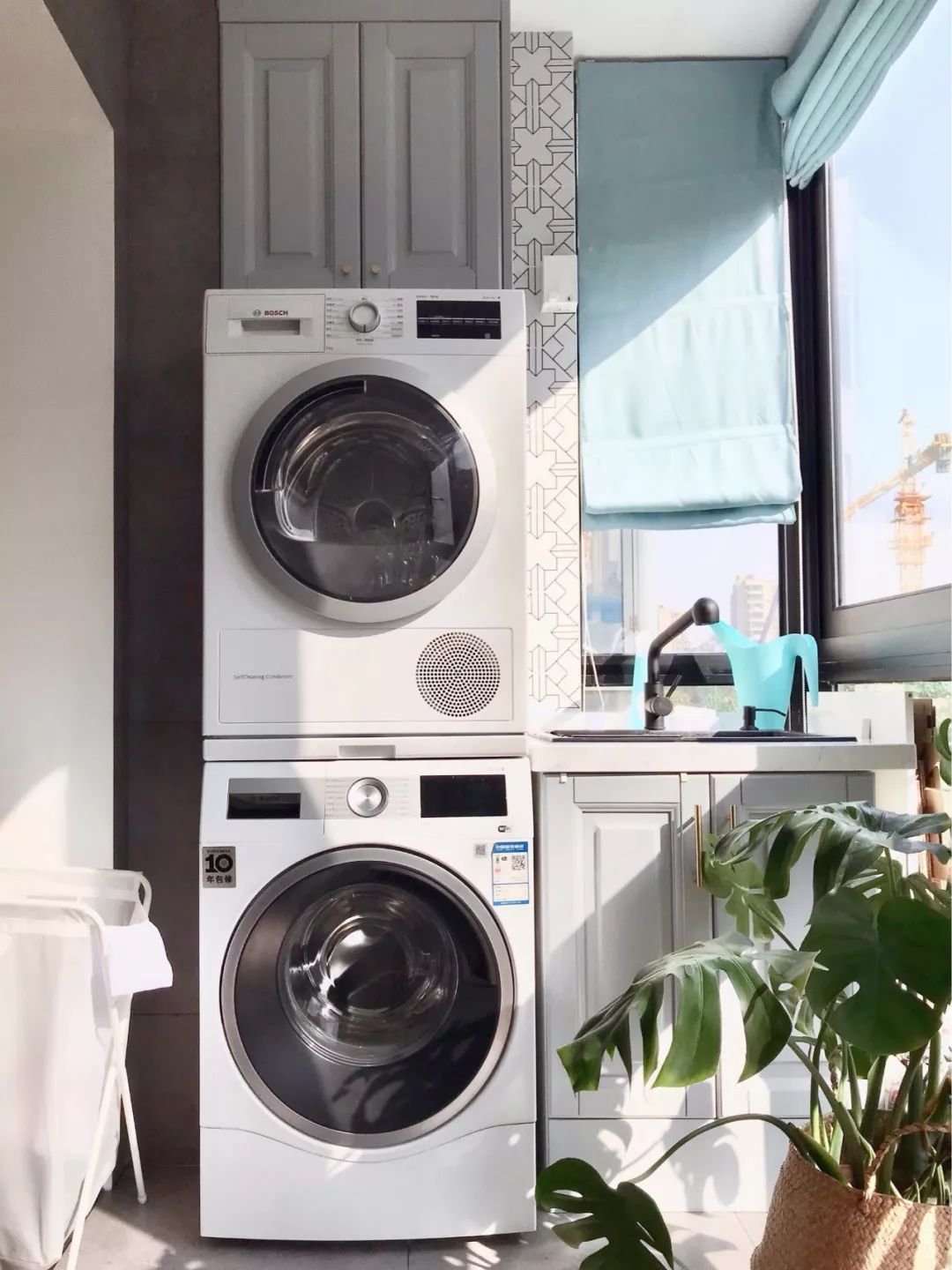 阳台洗衣区这样打造,洗烘晾及收纳功能都可满足休闲区蓝鸢梦想 - Www.slyday.coM