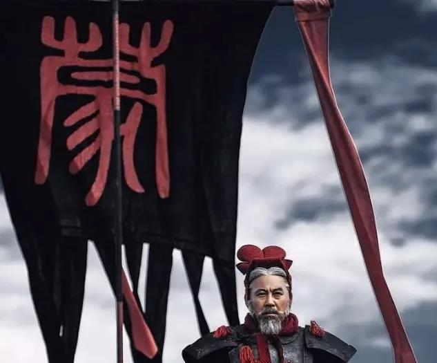 热播剧大秦赋里的秦人为啥都穿黑色