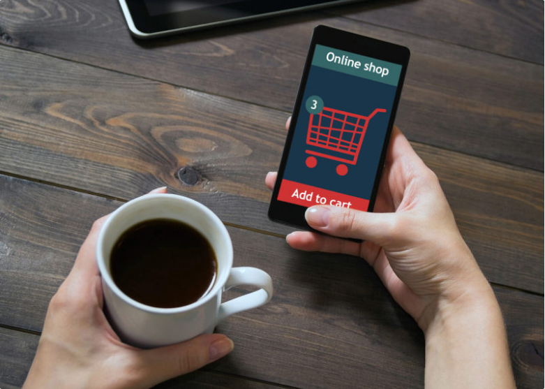 2020蓝鲸视界|转转“变形记”：从全品类转向二手手机垂类，频繁转型被指战略摇摆