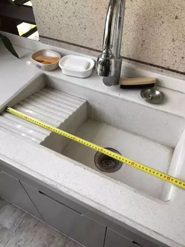 阳台洗衣区这样打造,洗烘晾及收纳功能都可满足休闲区蓝鸢梦想 - Www.slyday.coM