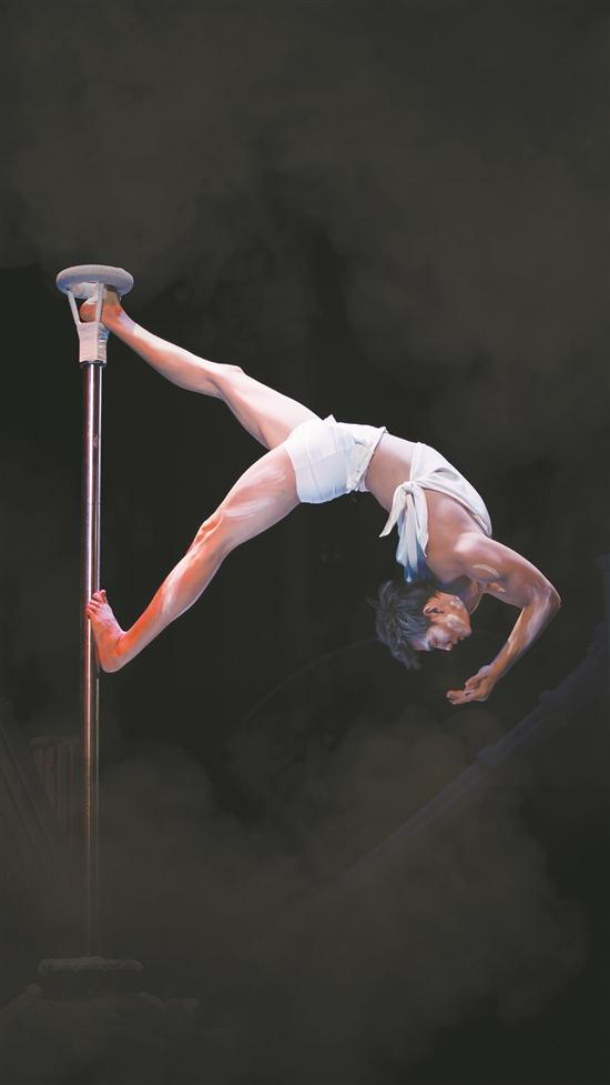 西安战士战旗杂技团李童