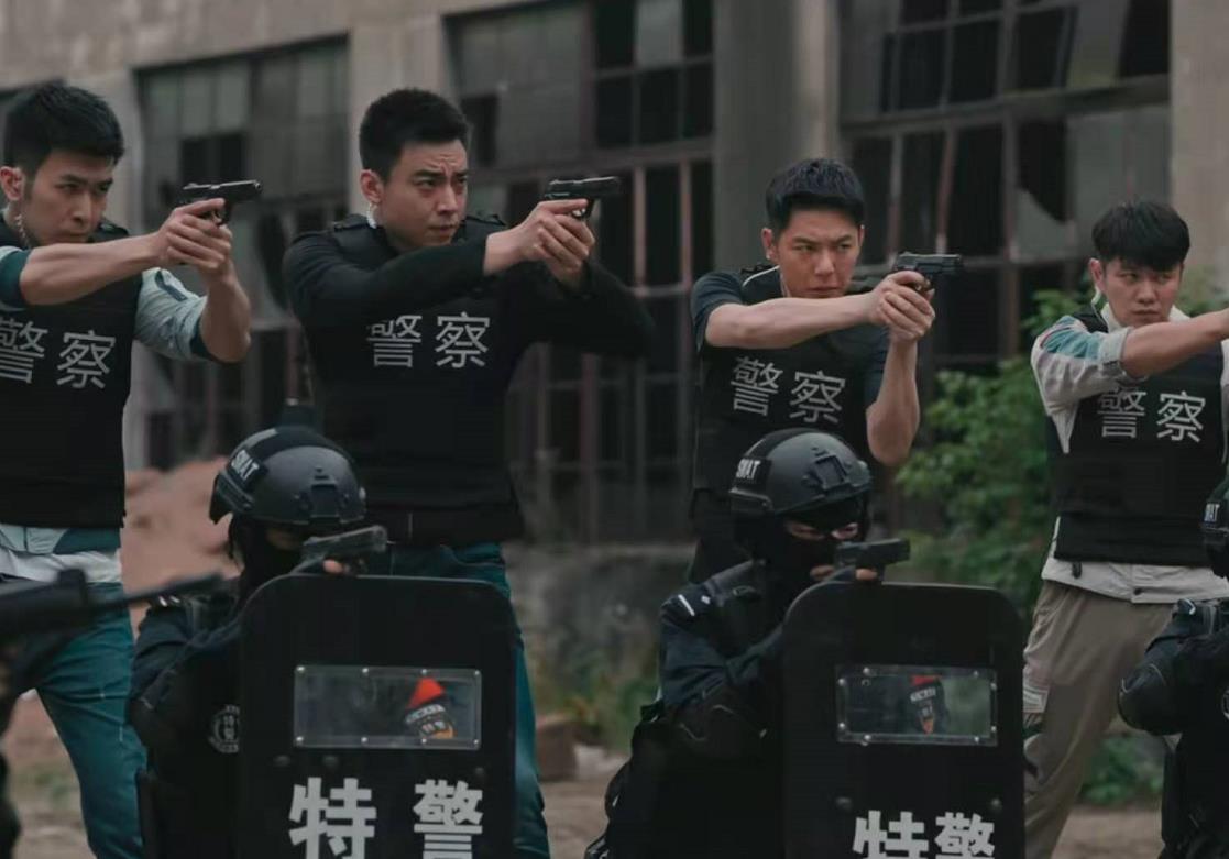 《黑白禁区》欧豪卧底毒贩,失忆配合缉毒,致敬缉毒工作者