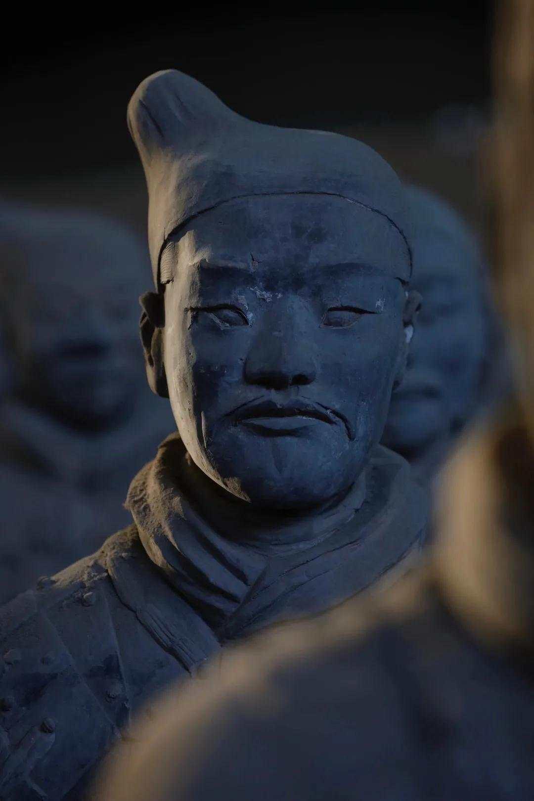 他说,这是全世界最棒的工作|兵马俑|全世界|赵震_新浪新闻