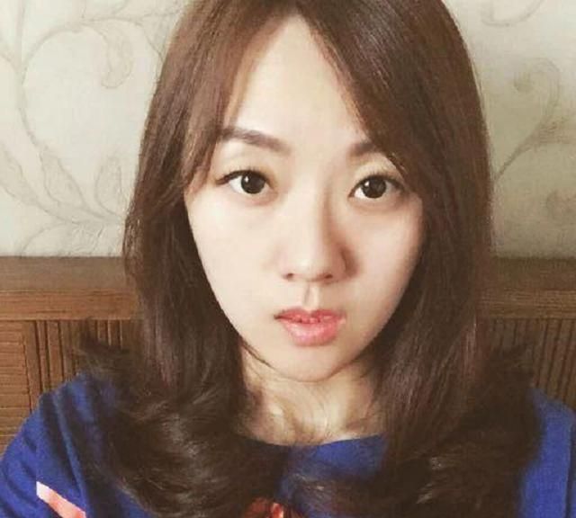 王自健前妻否认"家暴女",打前夫500个耳光,烫6次烟头皆为炒作