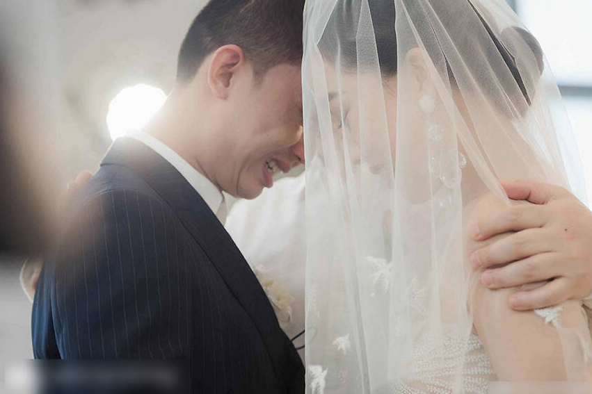 gai大秀恩爱30岁时他一无所有但王斯然愿意给他一切