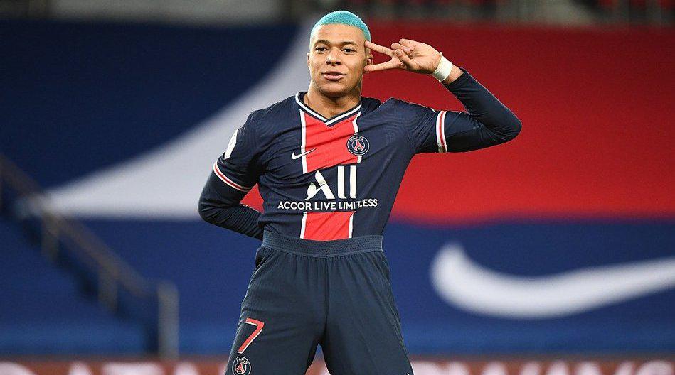 法甲-姆巴佩蓝色头发点射破门 巴黎主场2-0