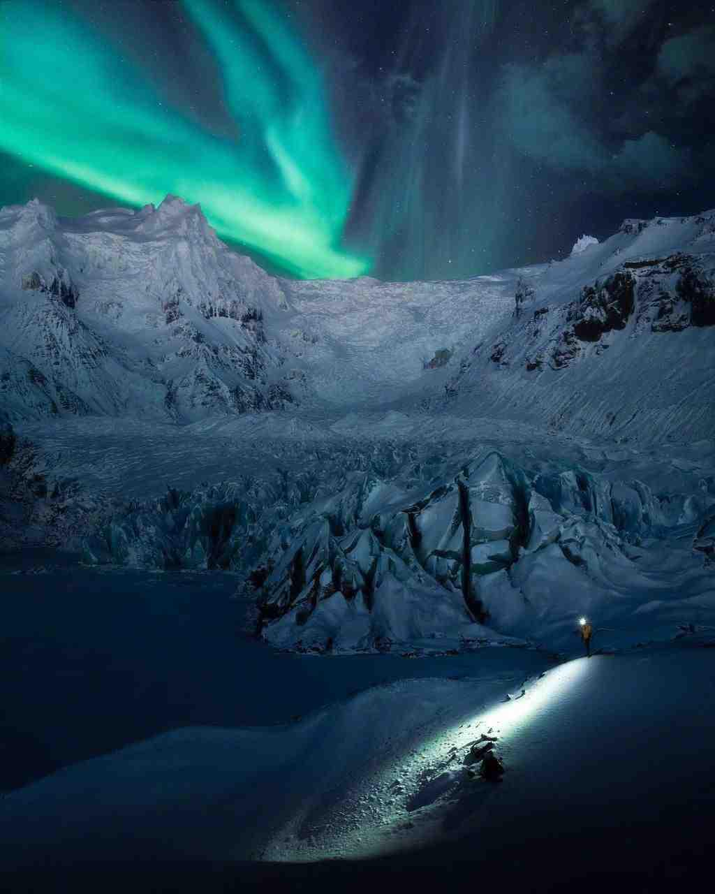 月球上的南极也有极光吗?