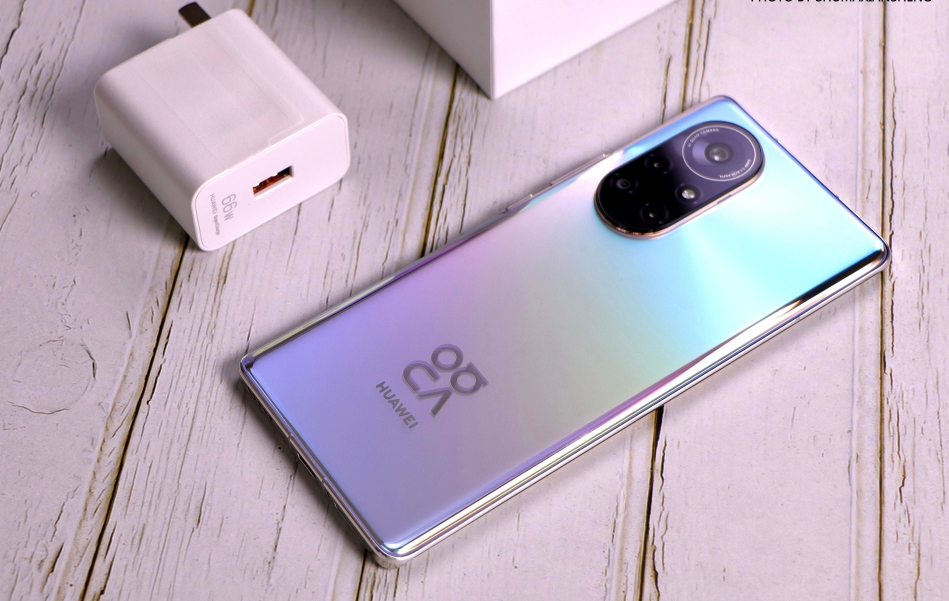 华为nova8系列真机及核心配置全泄露,即将打破两个华为纪录