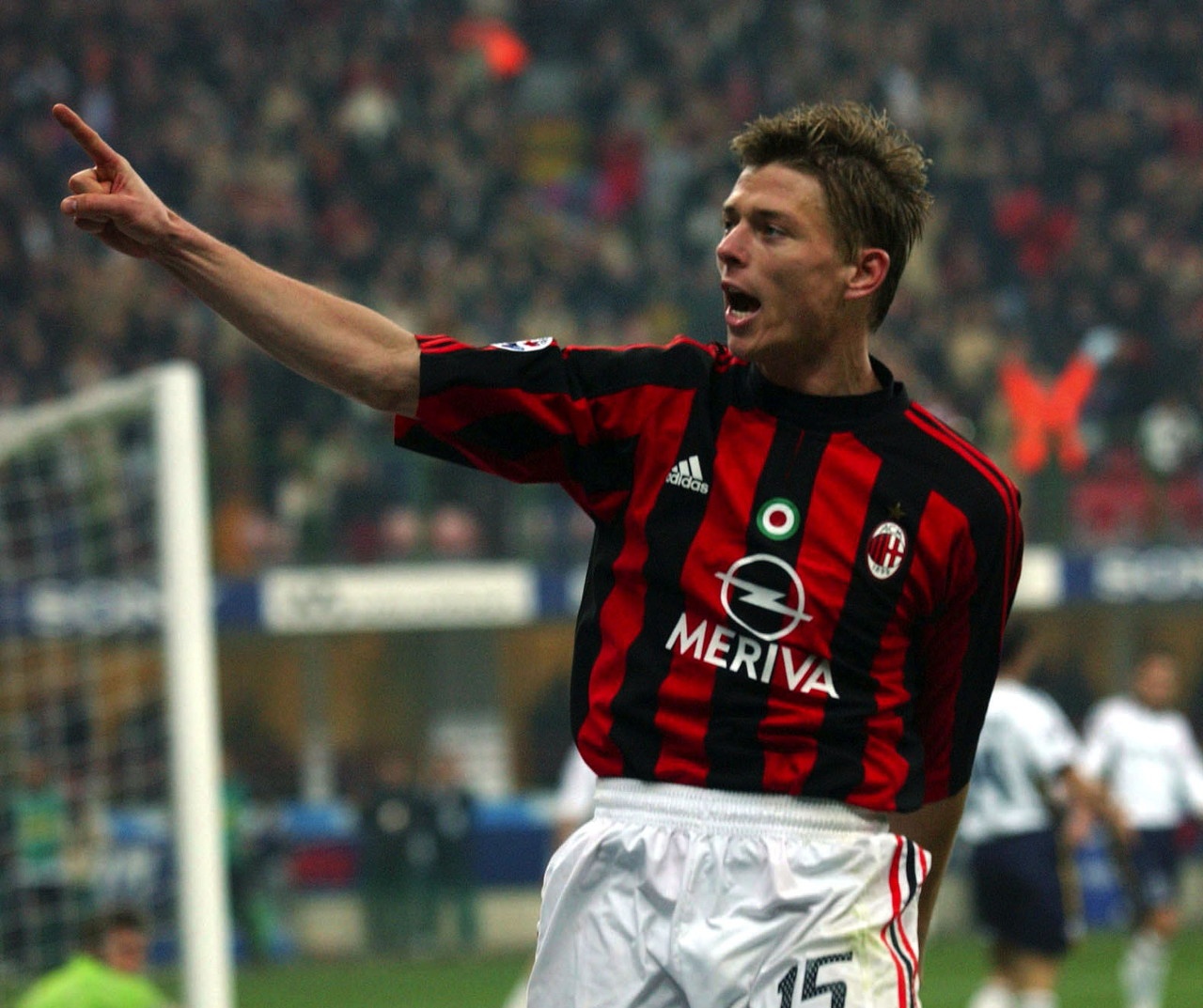 米兰旧将托马森:永远不会再回看2005年的欧冠决赛