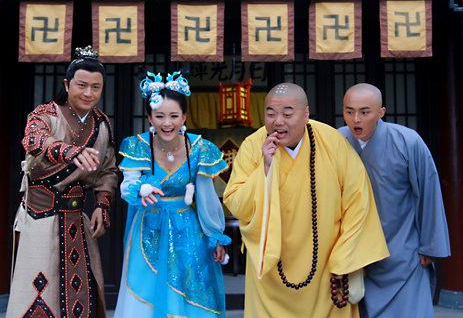 《活佛济公》播出10年,白雪逆生长不算啥,有头发的必清太帅了__财经