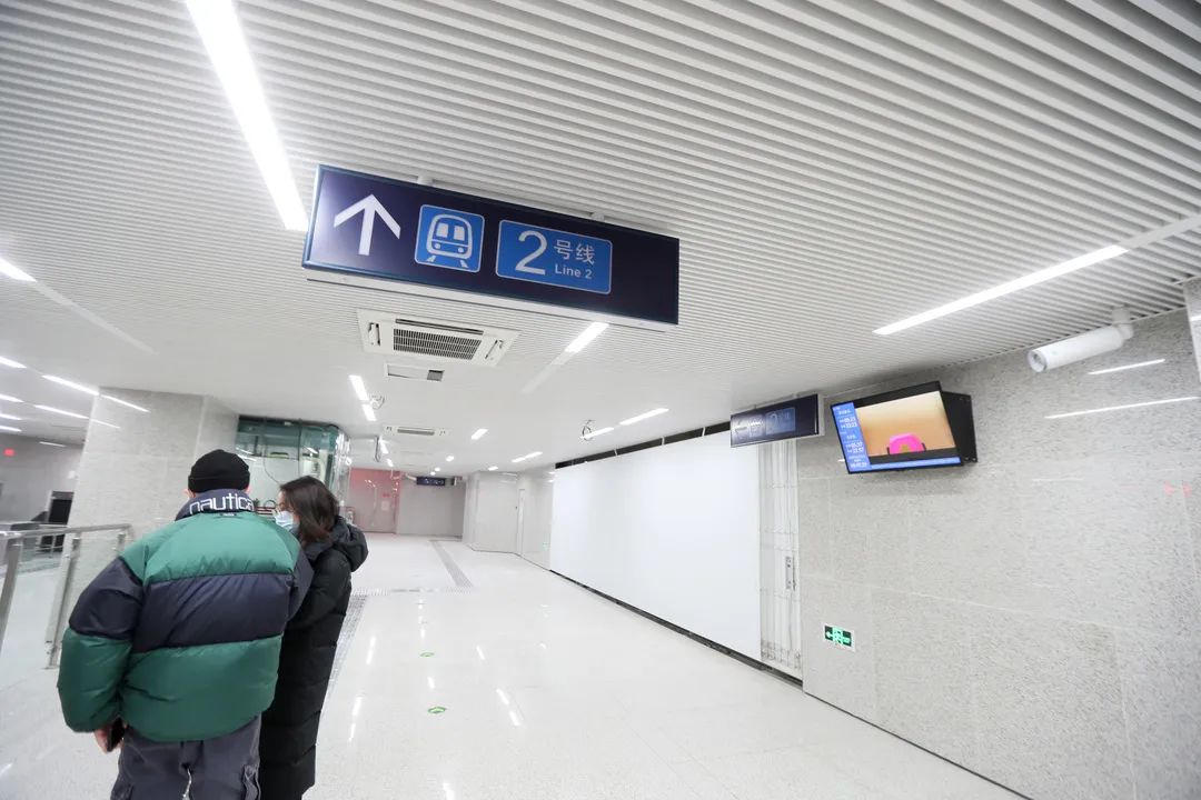 地铁宣武门站月底换新装