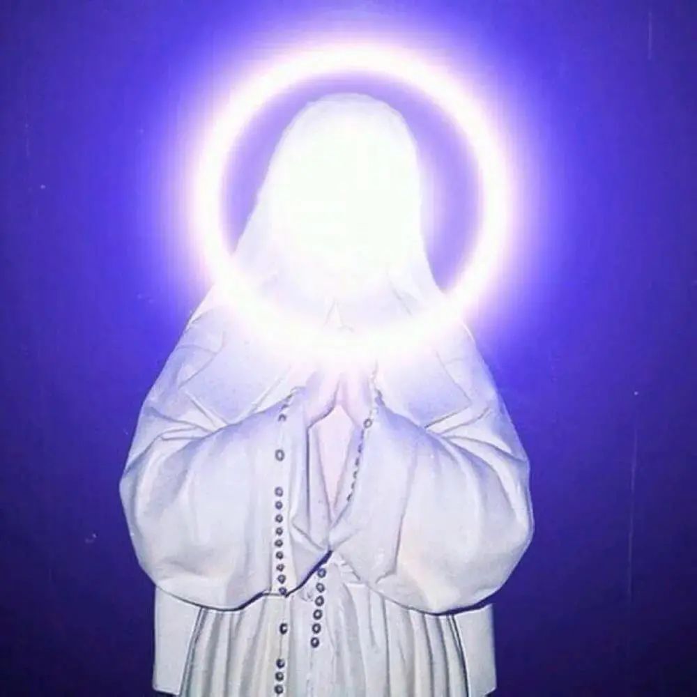 今日头像十八一轮回今年我5岁