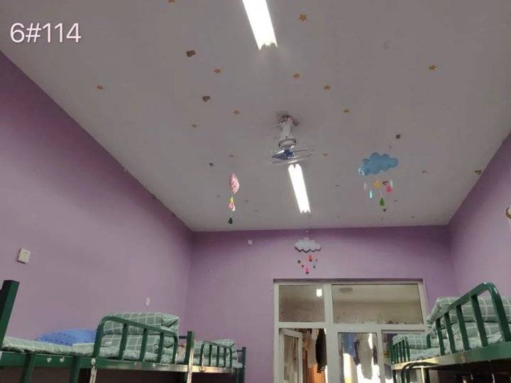 一等奖宿舍长这样|大学生宿舍|齐鲁师范学院|学生公寓_新浪新闻
