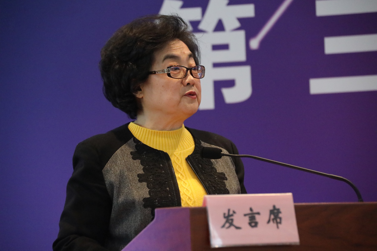 首都女新闻工作者协会会长陈芸在分享会上介绍大赛情况